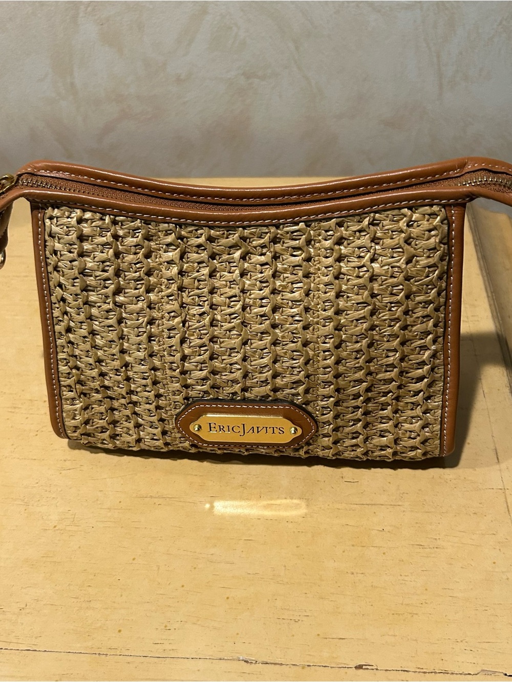 Eric Javits New York the lil zippy woven raffia straw bag